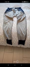Pantaloni tuta