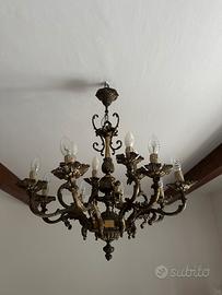 Lampadario a candelabro