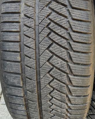 Treno 4 Gomme Invernali Continental 225/35 R18 87W