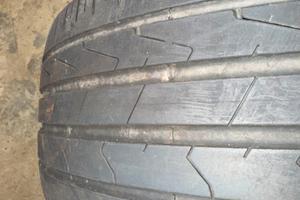 Hankook 225/45 r 18