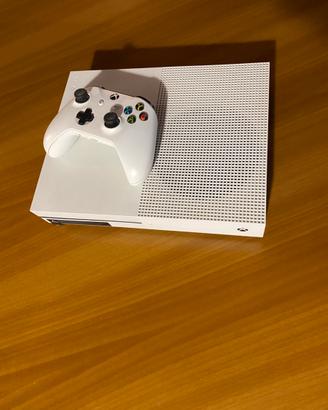 Xbox One S con borsa