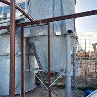 Silos con estrattore