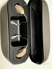 Apparecchi acustici AMPLIFON completi di accessori