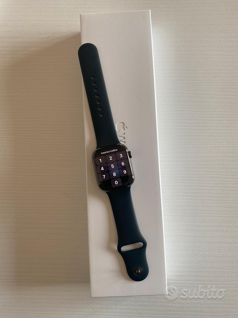 Apple Watch Serie 8 cassa in acciaio Telefonia In vendita a Pisa