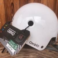 caschetto bimba per sport outdoor