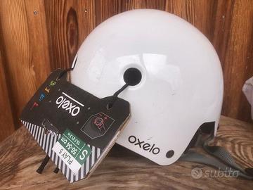 caschetto bimba per sport outdoor