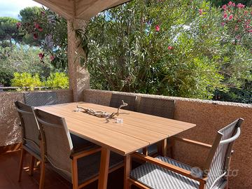 Tavolo da esterno con 6 sedie