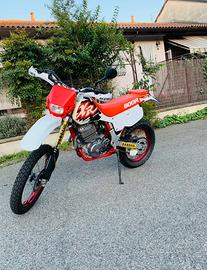 Honda xr 600