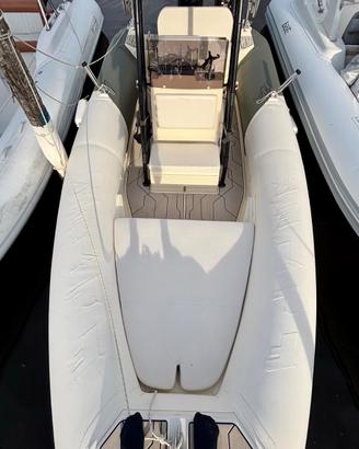 Gommone flyer 575