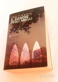 Libro IL SIGNORE DEGLI ANELLI