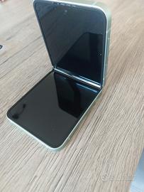 Samsung Z Flip 6 - 256 Gb
