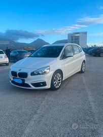 BMW 216d Active Tourer Advantage
