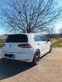 Volkswagen Golf 7 GTD 2.0 TDI – 2015 – 195.000 km