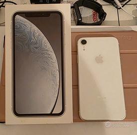 Apple IPhone XR 64Gb White
