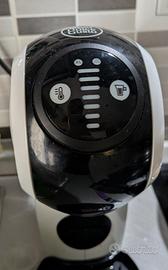 macchina caffè  de longhi dolce gusto 