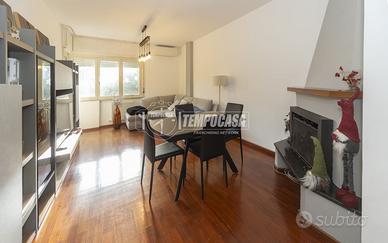 QUADRILOCALE RISTRUTTURATO ZONA FERRO DI CAVALLO