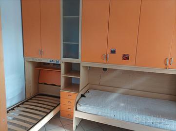 Cameretta con letto doppio