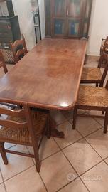 Tavolo da soggiorno con 5 sedie