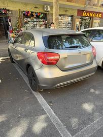 MERCEDES BENZ  CLASSE A 180