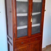 Credenza stile liberty