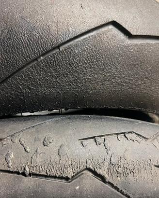 Gomme Pirelli 200/55 e 120/70