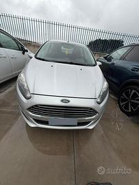 Ford fiesta 2015