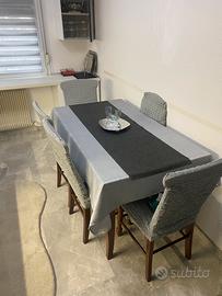 Sedie + Tavolo + Coprisedie