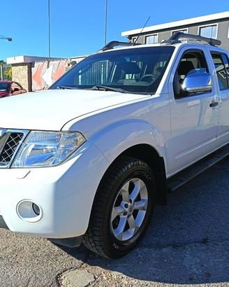 NISSAN Navara 2.5 dCi 190CV 4 porte Double Cab L