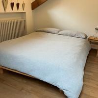 Letto piattaforma in quercia Muji