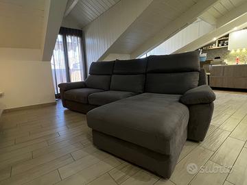 Divano con penisola LeComfort Medea