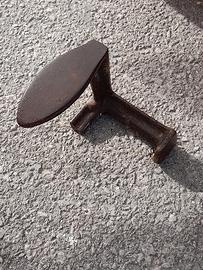 attrezzo calzolaio antico