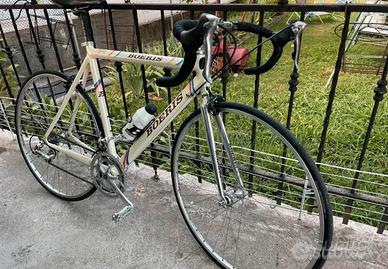 Bici da corsa Boeris Shimano 105