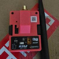 frsky R9M con antenna