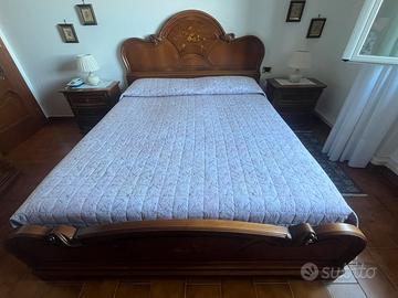 Letto mattimoniale in legno con rete