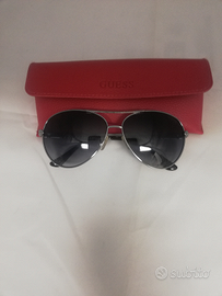 Occhiali da sole GUESS