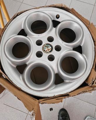 cerchi Alfa Romeo 16" 5x98 156 147 GT 