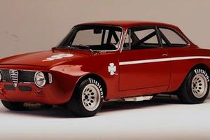 Magazzino  ricambi originali Alfa Romeo Epoca