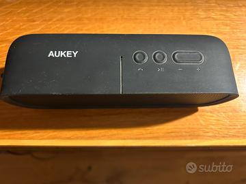 Aukey SK-M7 Bluetooth Speaker