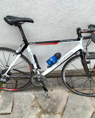 corsa full carbonio SRAM RED