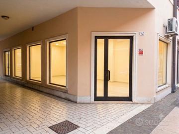 Negozio Legnago [Cod. rif 3293916VCG]