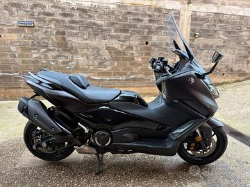 Tmax 560 tech Max