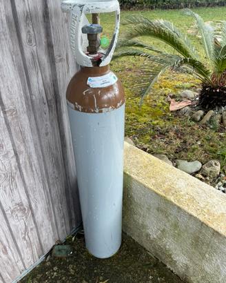 Bombola Elio 6 m³ piena, nuova ancora sigillo