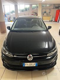 Volkswagen Polo 1.6 tdi highline r-line
