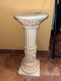 Colonna decorativa in marmo