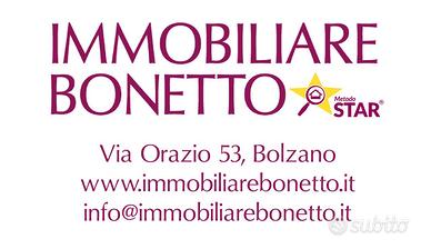 ZONA TRIBUNALE: GARAGE AMPIO CON CANTINA