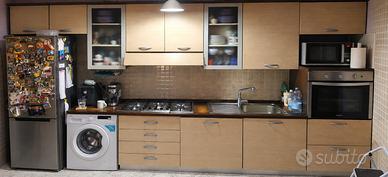 Cucina comp.le lineare 390 cm + elettrodomestici
