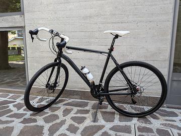 Bici gravel tg. 58 pari al nuovo