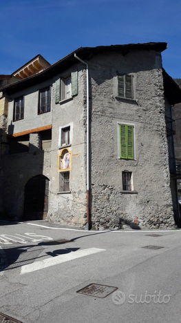 Rustico in localita' Mossini (Sondrio)