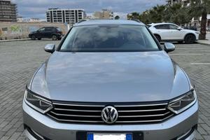 Volkwagen Passat 2.0 tdi 150 cv