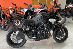 Kawasaki Z 900 - 2025